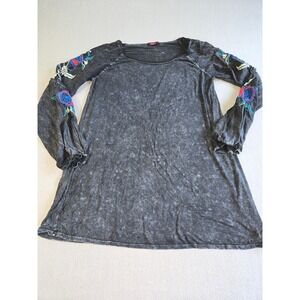 T-Party Tunic Top Womens Large Charcoal Grey Acid Wash Floral Embroidered‎ Boho
